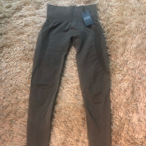 NVGTN🚫🚫SOLD🚫🚫 - Picture 1 of 2